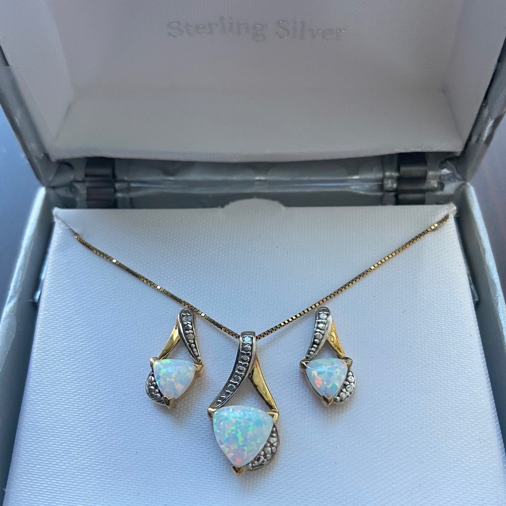 3 piece Sterling Silver Opal Necklace & Earrings
